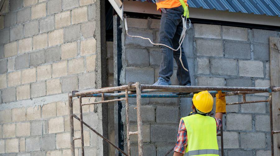 Professional residential roofers in Estherwood, LA